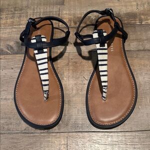 NWOT, never worn, Kelly and Katie navy and cream stripe sandal, size 6M.